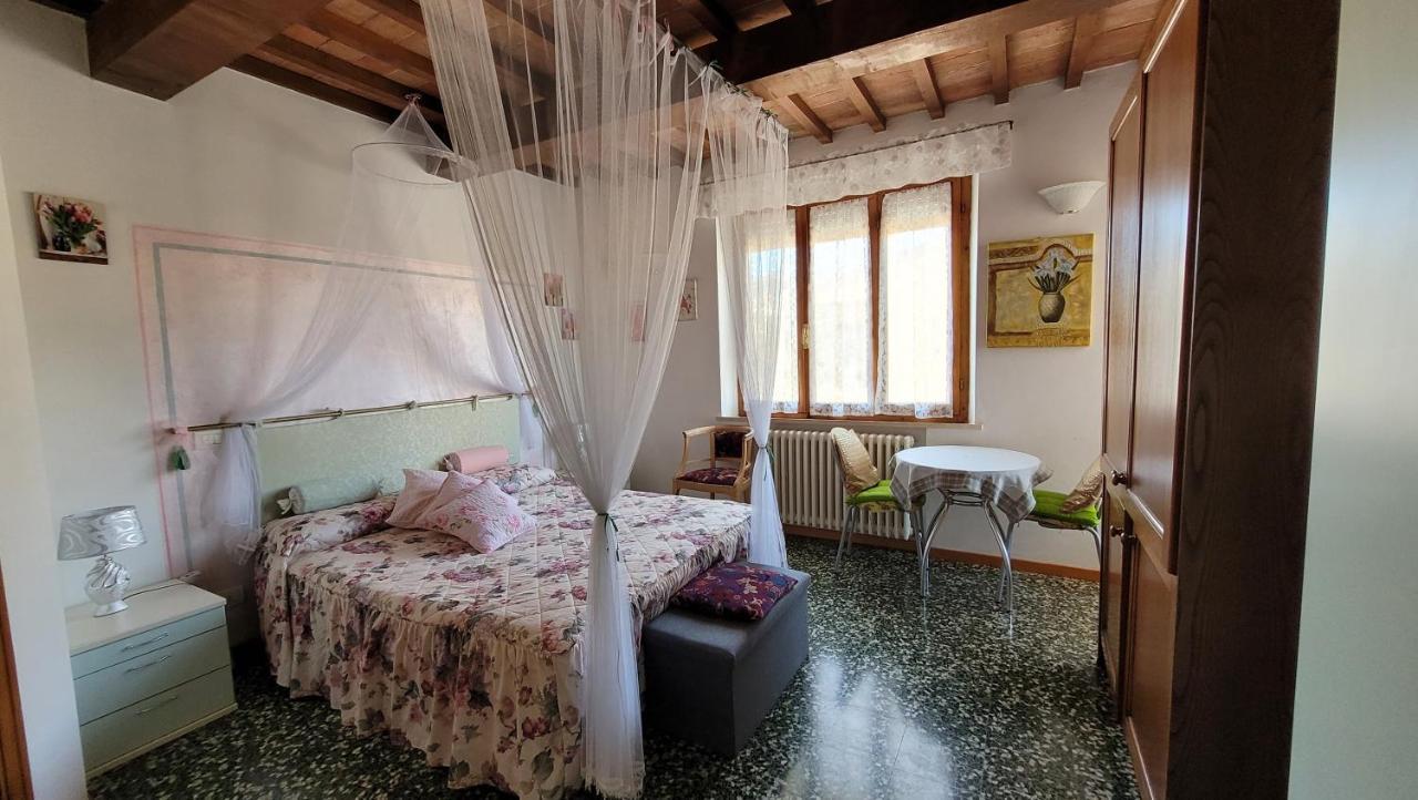 Camera La Margherita San Quirico dʼOrcia Zewnętrze zdjęcie